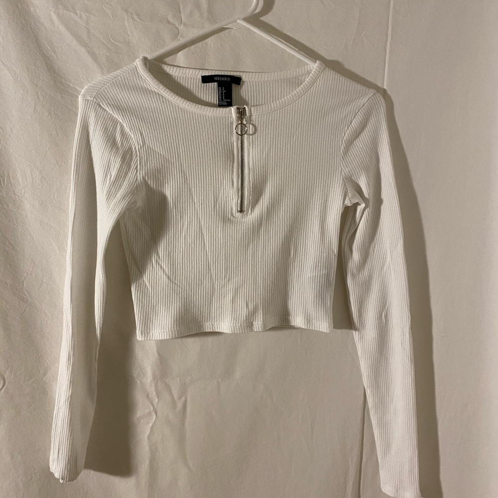 white ribbed crop top
